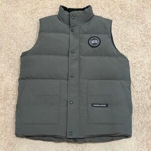 Canada Goose Garson Vest Men's Medium Gray Down Puffer Full Zip Black Label